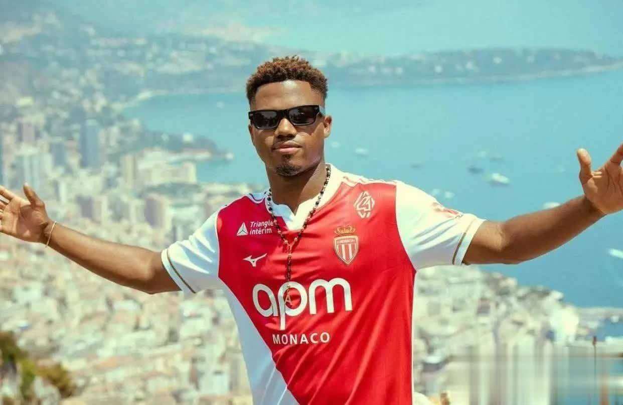 上的璀璨星, 式的甩头攻, 未来般出现 上的璀璨星, 式的甩头攻, 未来般出现